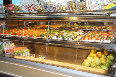 Selvbetjening fra disk i kantinen